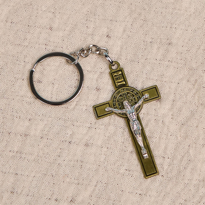 Christianartworkshop Zweifarbiger Schlüsselanhänger mit St. Benedikt und INRI-Kruzifix: Antike religiöse Token - image 8