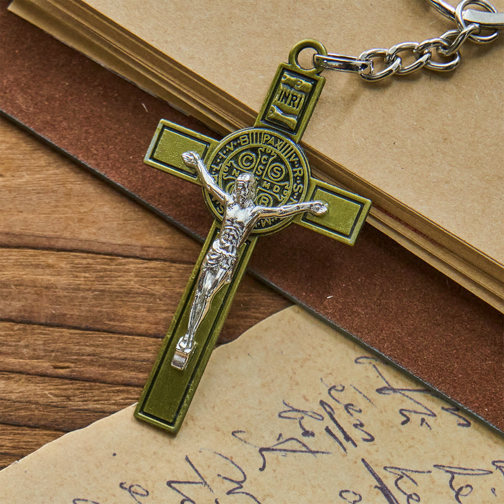 Christianartworkshop Zweifarbiger Schlüsselanhänger mit St. Benedikt und INRI-Kruzifix: Antike religiöse Token - Antike Bronze - image 2
