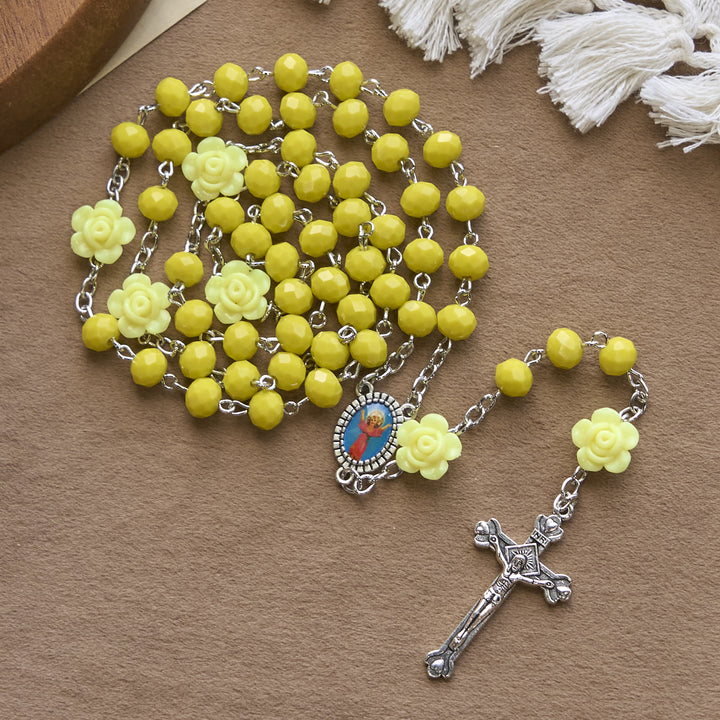 Christianartworkshop Blumen-Rosenperlen und 8 mm mehrfarbiger polyedrischer Rosenkranz mit Jungfrau-Maria-Anhänger und Kruzifix