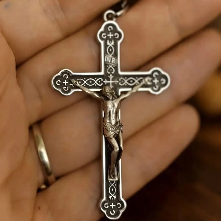 Christianartworkshop Retro-Halskette mit Amulett und INRI-Kreuz-Anhänger aus Sterlingsilber: Ein Emblem der Gnade - Kreuzen - image 1