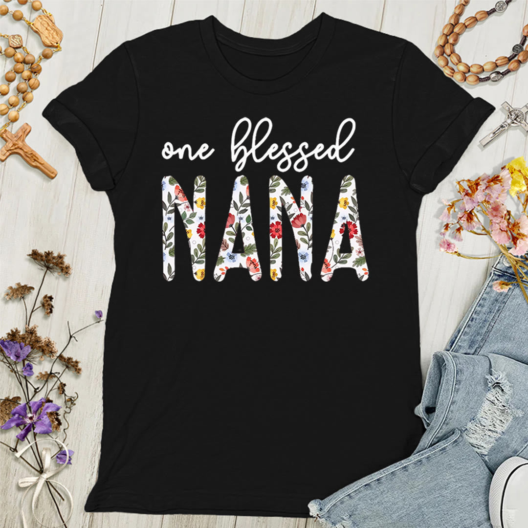 Christianartworkshop Damen T-Shirt mit Aufschrift „One Blessed Nana“ - Schwarz - 4XL - image 0