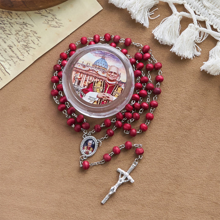 Christianartworkshop Rosenkranz aus roten Holzperlen zum Gedenken an Papst Leo XIV.: Ein spiritueller Schatz - image 19