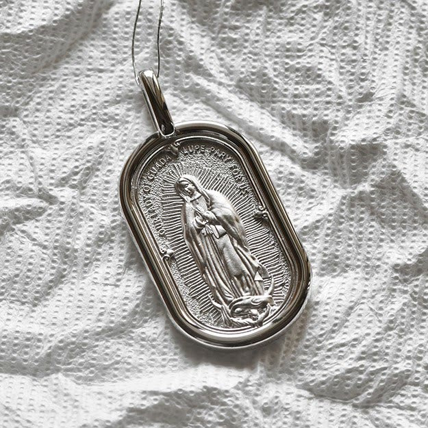 Christianartworkshop Halskette mit Anhänger „Unsere Liebe Frau von Guadalupe“ aus 925er Sterlingsilber, elegant - image 5