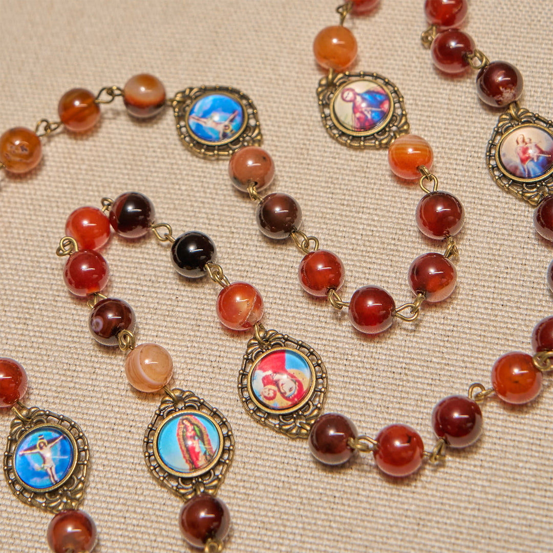 Christianartworkshop Madonna-Medaille und Heilige Symbole aus verträumten braunen Achatperlen, Rosenkranz - image 6
