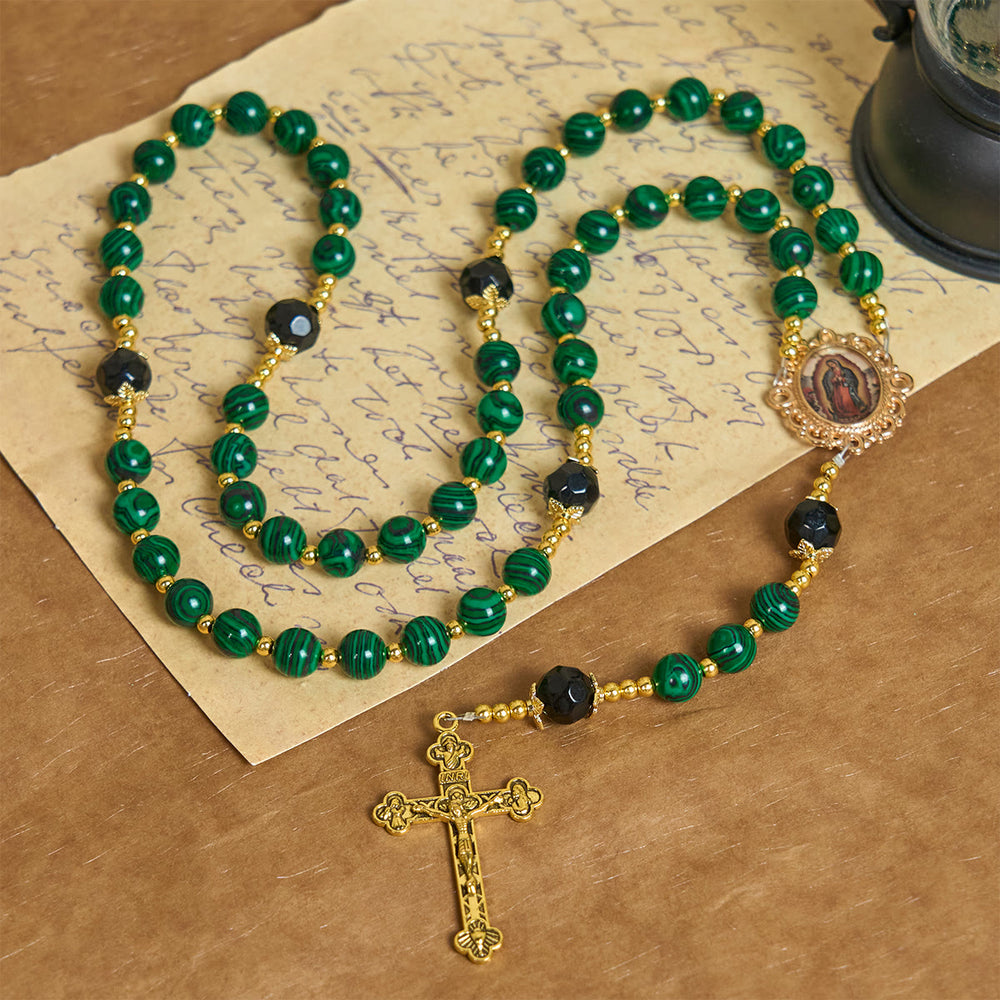 Christianartworkshop Glatter grüner Tigerauge-Rosenkranz mit Kruzifix und heiliger Wundermedaille - image 2
