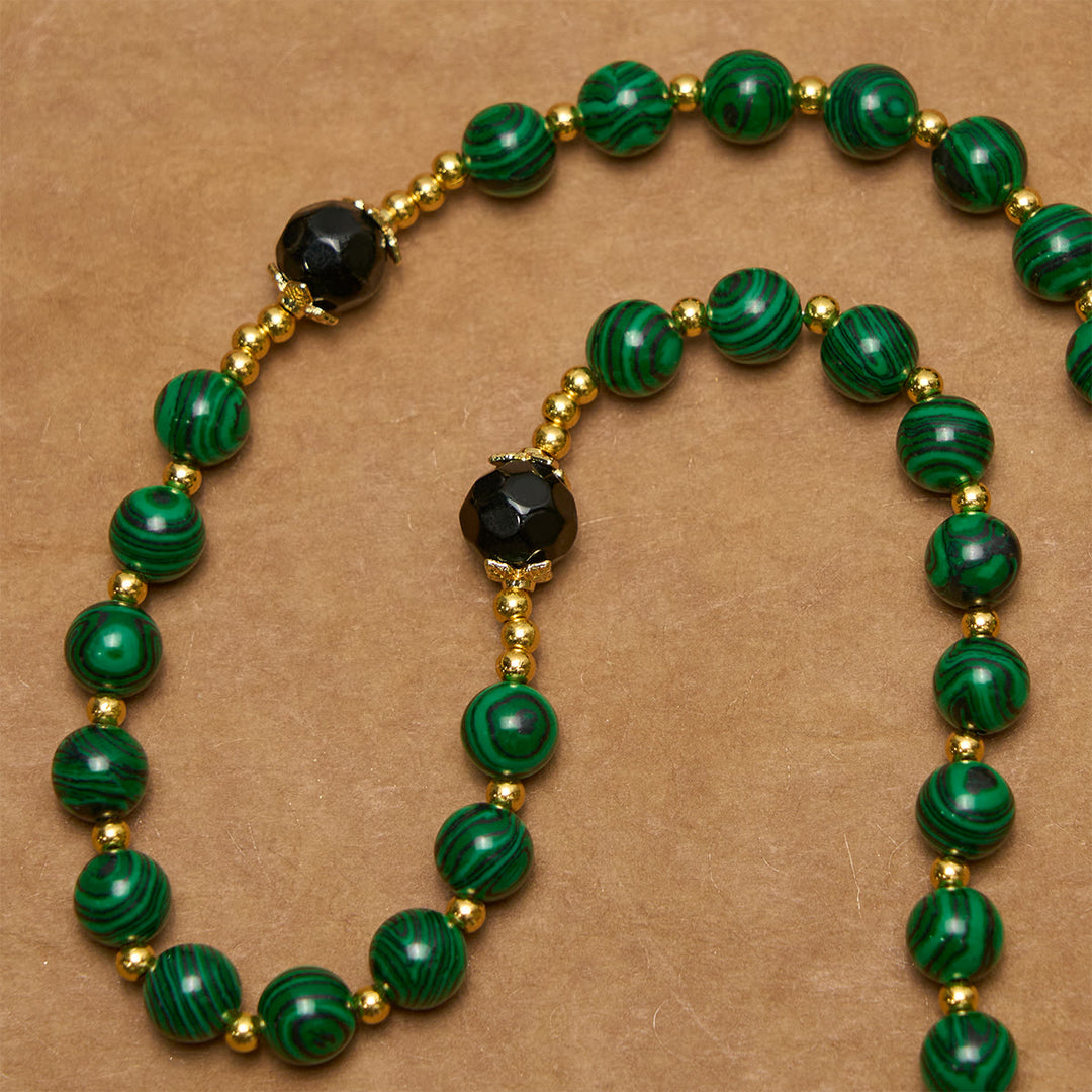 Christianartworkshop Glatter grüner Tigerauge-Rosenkranz mit Kruzifix und heiliger Wundermedaille - image 8