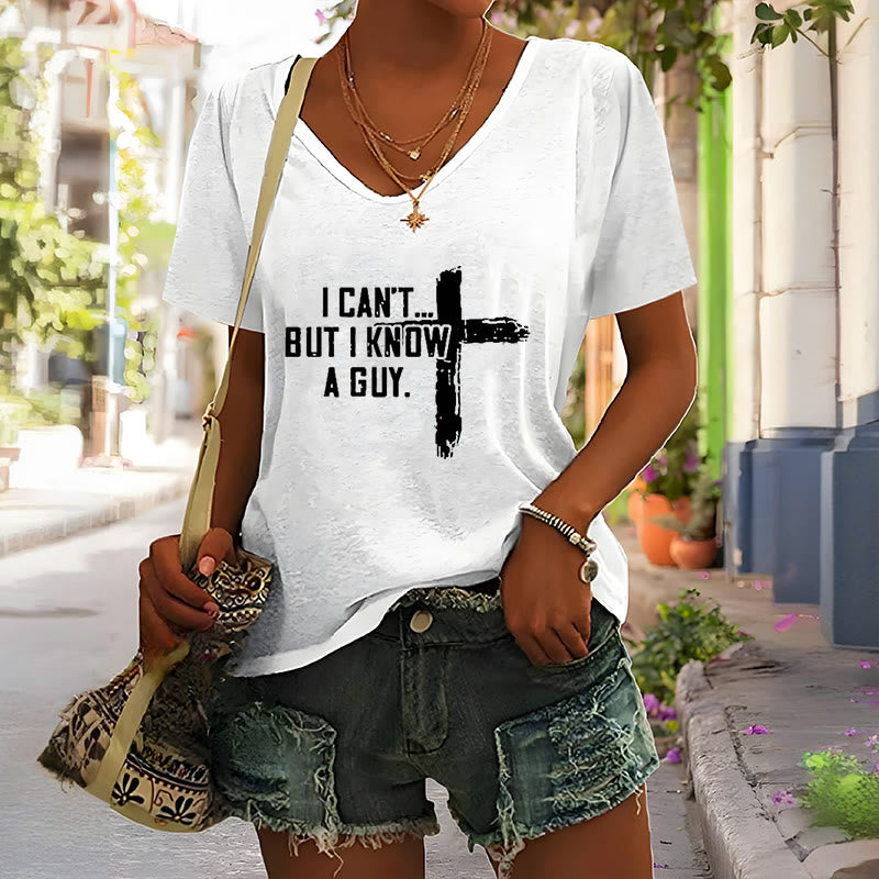 Christianartworkshop Damen T-Shirt mit V-Ausschnitt und Aufdruck „I Can't But I Know A Guy Faith“ - image 2