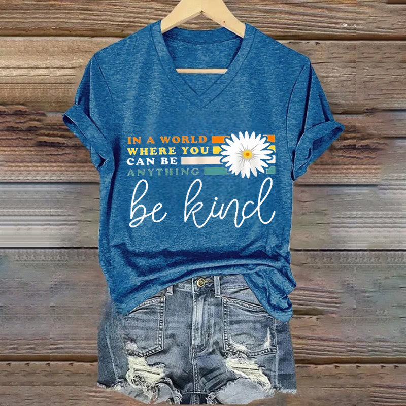 Christianartworkshop Damen T-Shirt mit V-Ausschnitt - Blau - 4XL - image 1