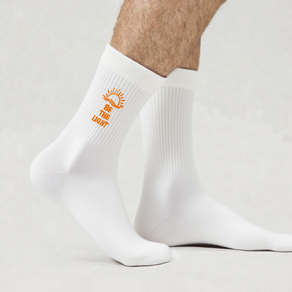 Christianartworkshop Sei das Licht mit schimmernden Sea Horizon Crew-Socken: Strahle mit Geist - Weiß - Damen (EU 36–39/US 8,5–9) - image 1