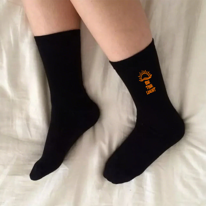 Christianartworkshop Sei das Licht mit schimmernden Sea Horizon Crew-Socken: Strahle mit Geist - image 9