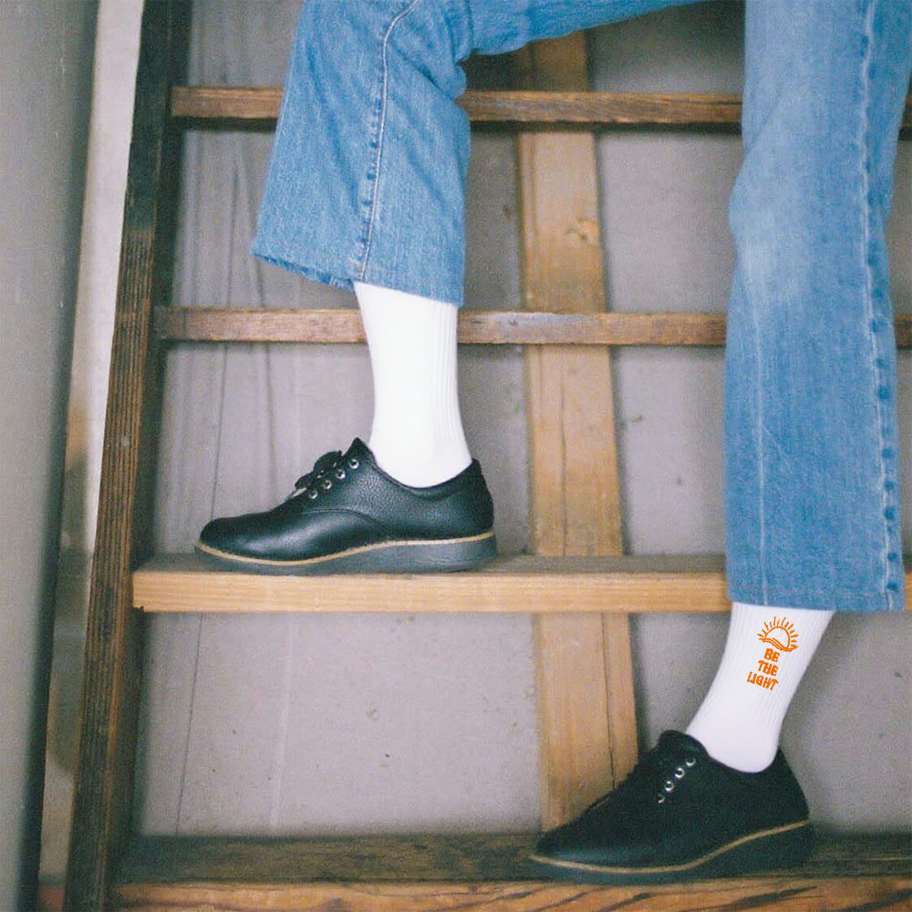 Christianartworkshop Sei das Licht mit schimmernden Sea Horizon Crew-Socken: Strahle mit Geist - image 2