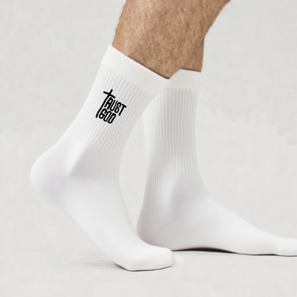 Christianartworkshop Trust God Cross-Design Faith Crew Socken: Gehen Sie mutig mit Christus - image 8