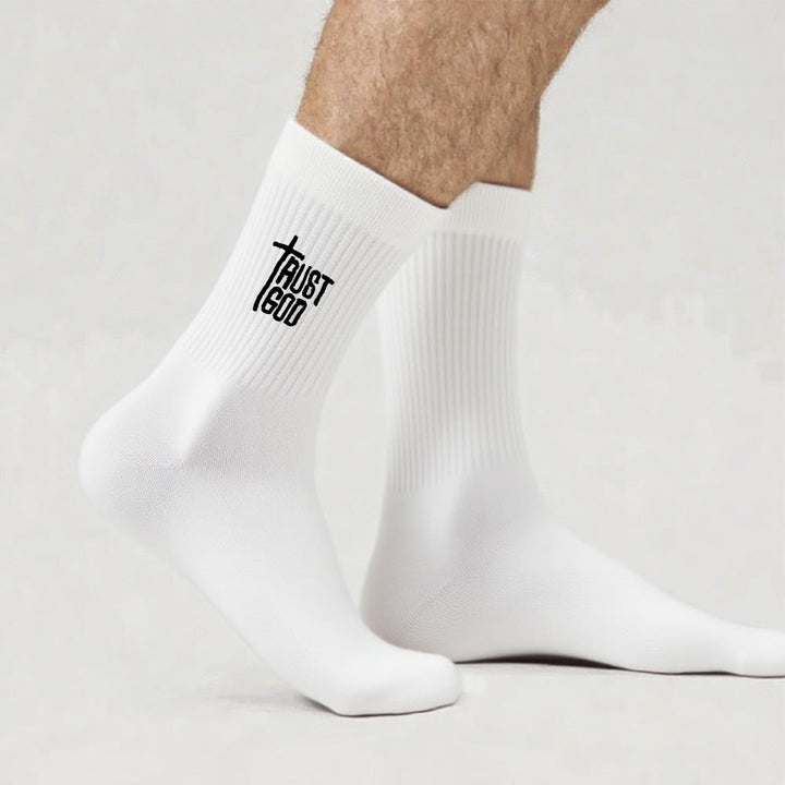 Christianartworkshop Trust God Cross-Design Faith Crew Socken: Gehen Sie mutig mit Christus - image 8