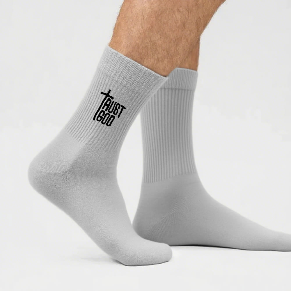 Christianartworkshop Trust God Cross-Design Faith Crew Socken: Gehen Sie mutig mit Christus - Grau - Herren (EU 40–44/US 7,5–11) - image 11