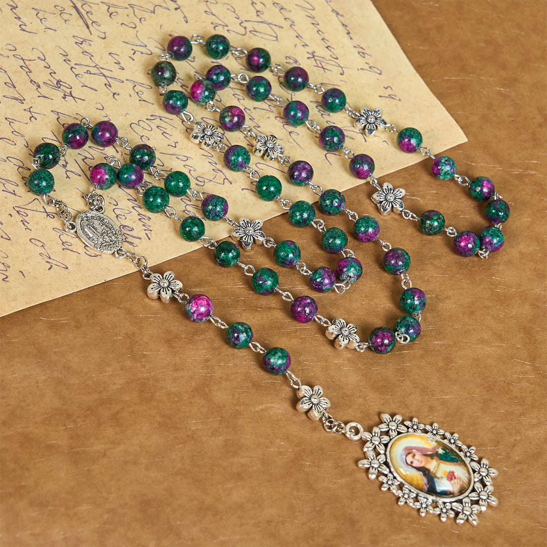 Christianartworkshop Exquisiter Rosenkranz der 7 Leiden, grüne Perlen, mit Blumenanhänger und Wundertätiger Medaille - image 3