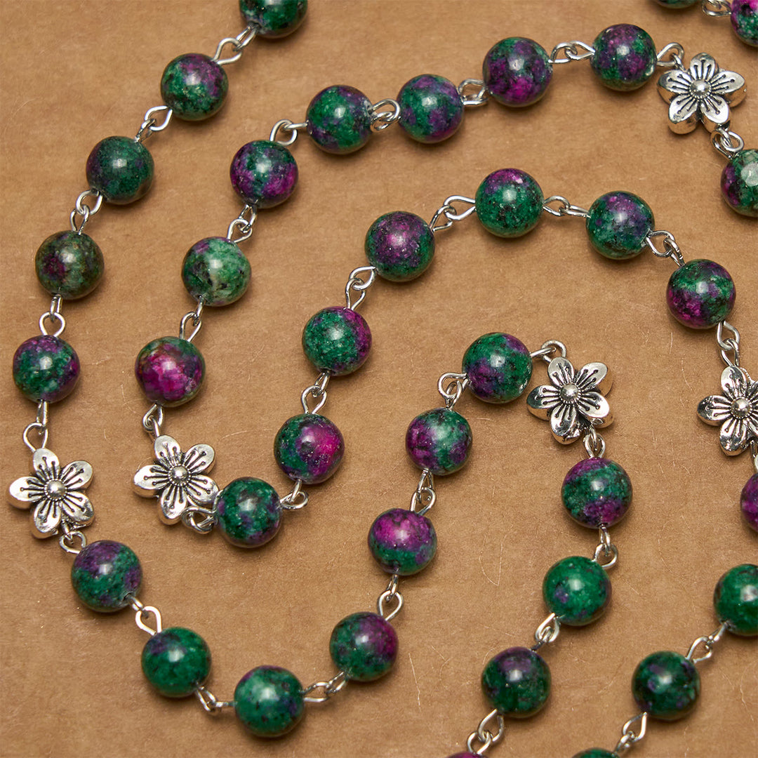 Christianartworkshop Exquisiter Rosenkranz der 7 Leiden, grüne Perlen, mit Blumenanhänger und Wundertätiger Medaille - image 6