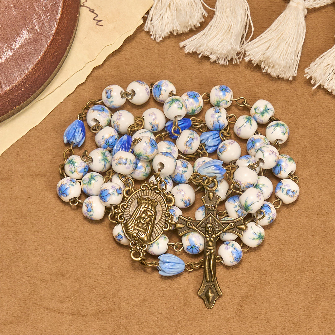 Christianartworkshop Rosenkranz mit unbeflecktem Herzen Mariens und Kruzifix, rund, 8 mm, blaue Kette aus Acryllegierung mit Blumenmuster - image 11