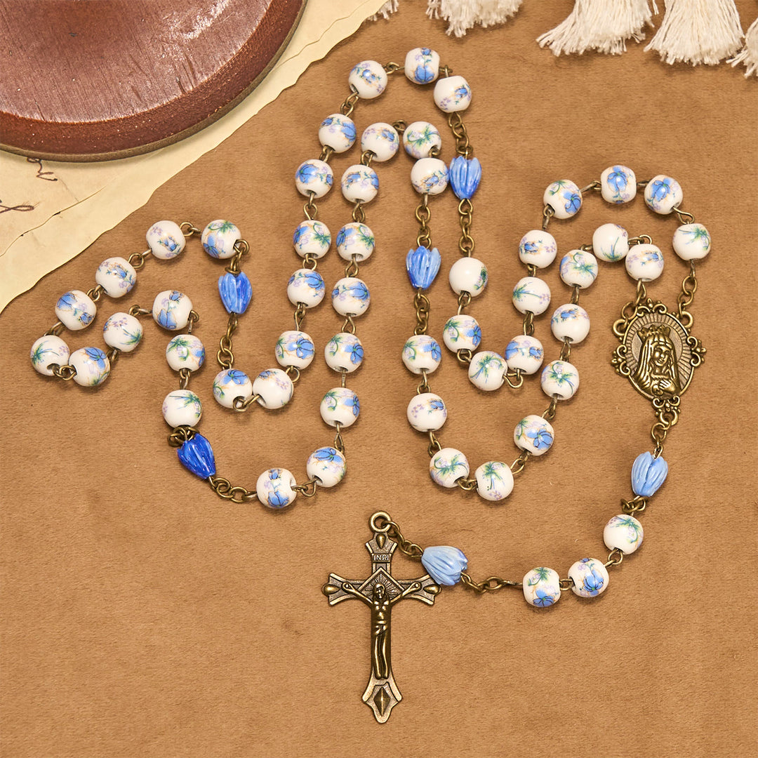 Christianartworkshop Rosenkranz mit unbeflecktem Herzen Mariens und Kruzifix, rund, 8 mm, blaue Kette aus Acryllegierung mit Blumenmuster - image 6