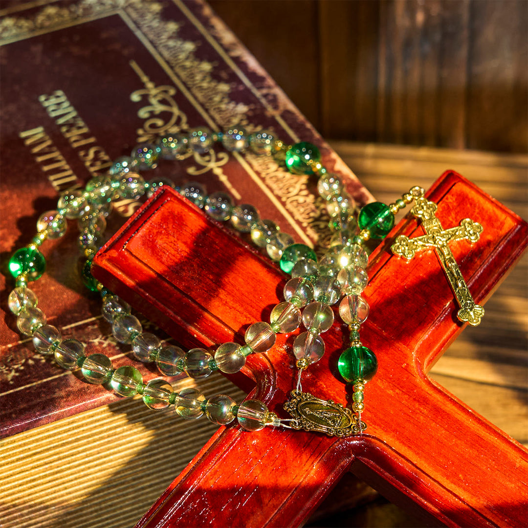 Christianartworkshop Eleganter Rosenkranz in klarem Weiß und Grün mit Unserer Lieben Frau von Guadalupe - image 7