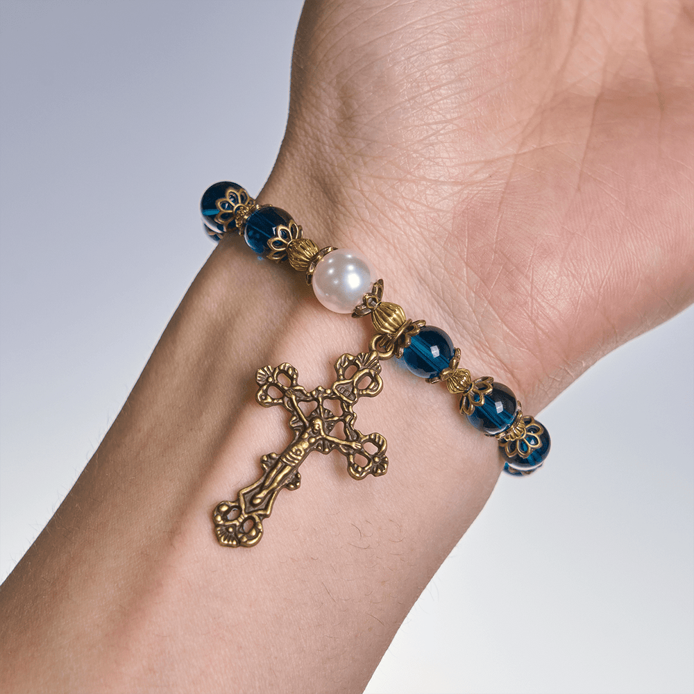 Christianartworkshop Spirituelle Armbänder mit blauen Glanzperlen und heiligem Messingkruzifix - image 2