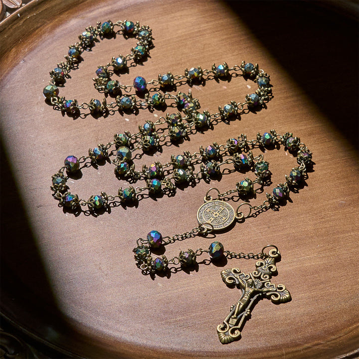Christianartworkshop Rosenkranz aus Hämatit mit bronzenem Kruzifix und Anhänger des Heiligen Benedikt - image 2