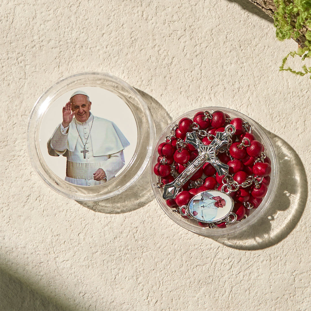 Christianartworkshop Göttlicher Rosenkranz aus Holz in Rot und Weiß mit Segenskasten von Papst Franziskus - image 6