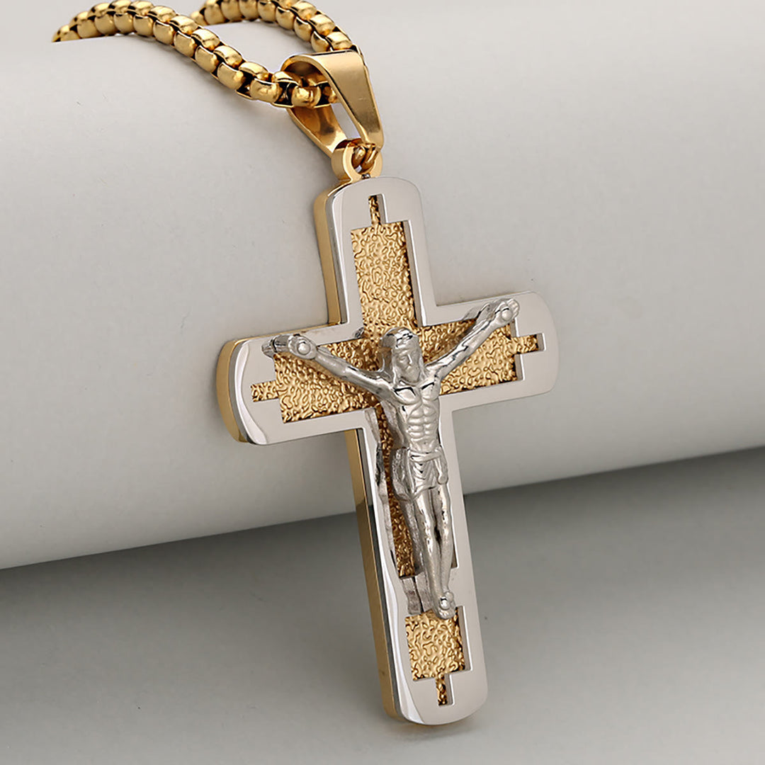 Christianartworkshop Halskette mit poliertem Kruzifix-Anhänger, erhältlich in vier zeitlosen Farbstilen - Golden + Silber - image 1