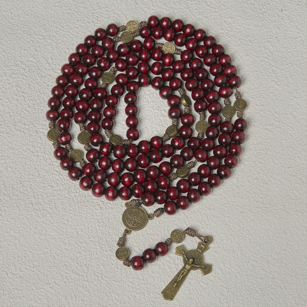 Christianartworkshop 15/20 Dekaden-Rosenkranz aus Olivenholz mit dem Design des Heiligen Benedikt, Kruzifix und Hüftkette – Göttliche Hingabe im doppelten Nutzen - 15 Jahrzehnt - Wein - image 8