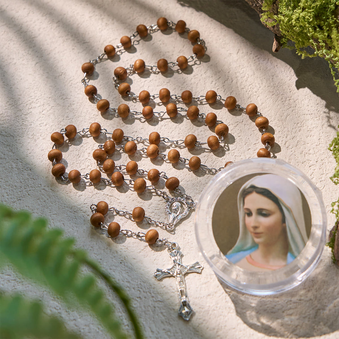 Christianartworkshop Klassischer Rosenkranz mit Karamellperlen und Kruzifix und einer Geschenkbox mit Erinnerungsstück der Jungfrau Maria - Unsere Liebe Frau und Kruzifix - image 1