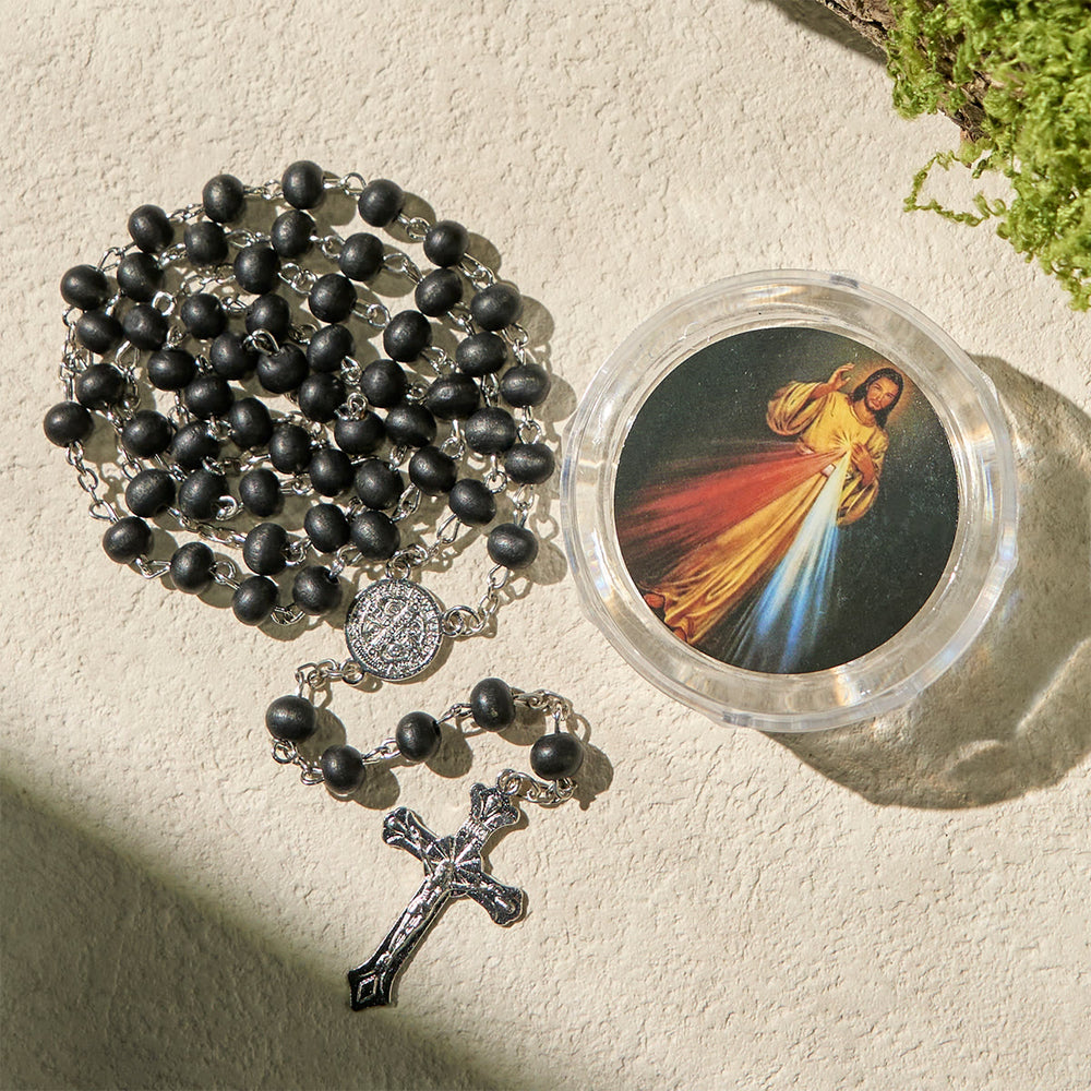 Christianartworkshop Schwarzer Gebetsrosenkranz aus Holz mit Kruzifix und Göttlicher Barmherzigkeit, religiöse Geschenkbox - image 2
