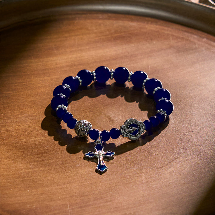 Christianartworkshop Elegante tiefblaue Perlenarmbänder mit Kruzifix und Wundertätiger Medaille - image 3