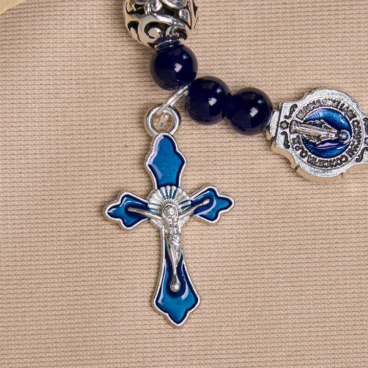 Christianartworkshop Elegante tiefblaue Perlenarmbänder mit Kruzifix und Wundertätiger Medaille - image 5