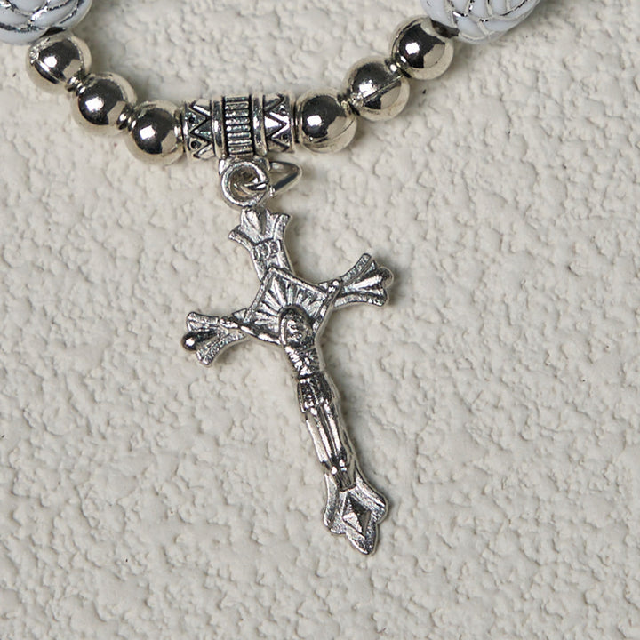 Christianartworkshop Zarte weiße Rosen, Andachtsperlen, Rosenkranz und Armbänder mit der Jungfrau Maria - image 16