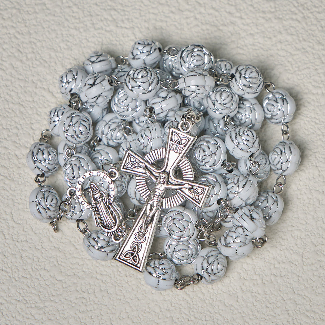 Christianartworkshop Zarte weiße Rosen, Andachtsperlen, Rosenkranz und Armbänder mit der Jungfrau Maria - image 8