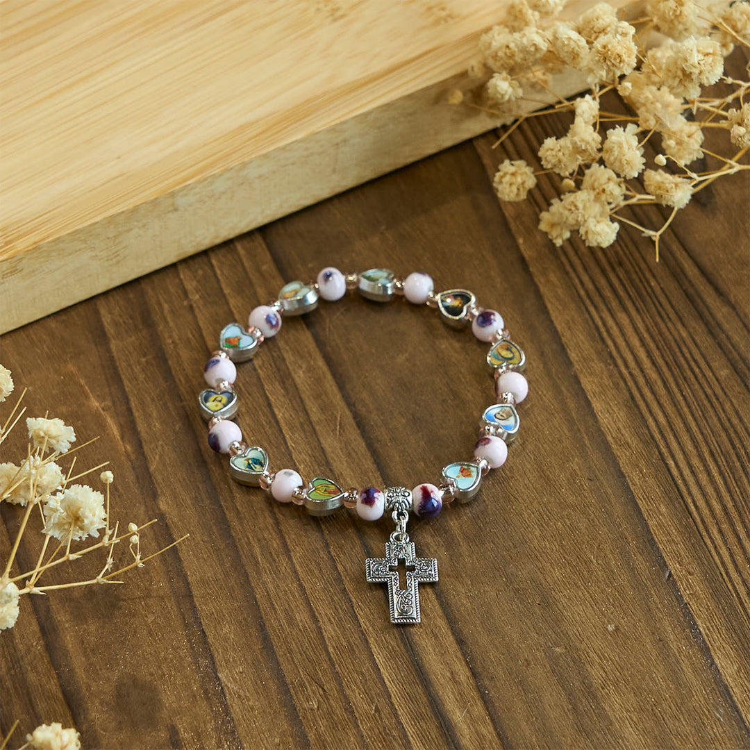 Christianartworkshop Bunte Armbänder aus Glas- und Keramikperlen mit Kreuz- und Heiligenherzanhängern - image 7