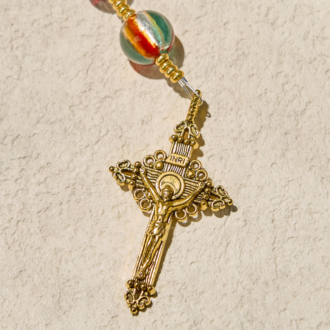 Christianartworkshop Rosenkranz Unserer Lieben Frau von Fatima mit weinroten und leuchtenden Regenbogenperlen der Gnade - image 7