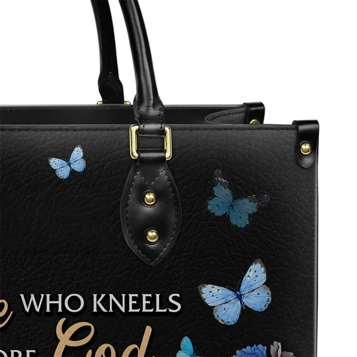 Christianartworkshop Elegante Handtasche mit Blumenmuster und Bibelvers-Zitat: „Gott ist mit ihr“ - image 4
