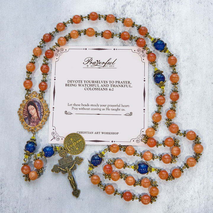Christianartworkshop GEBETSVOLLER GLAUBE: Handgefertigter Rosenkranz aus orangefarbenem Chalcedon mit Geschenkkarte - GEBETSVOLLER GLAUBE - image 1