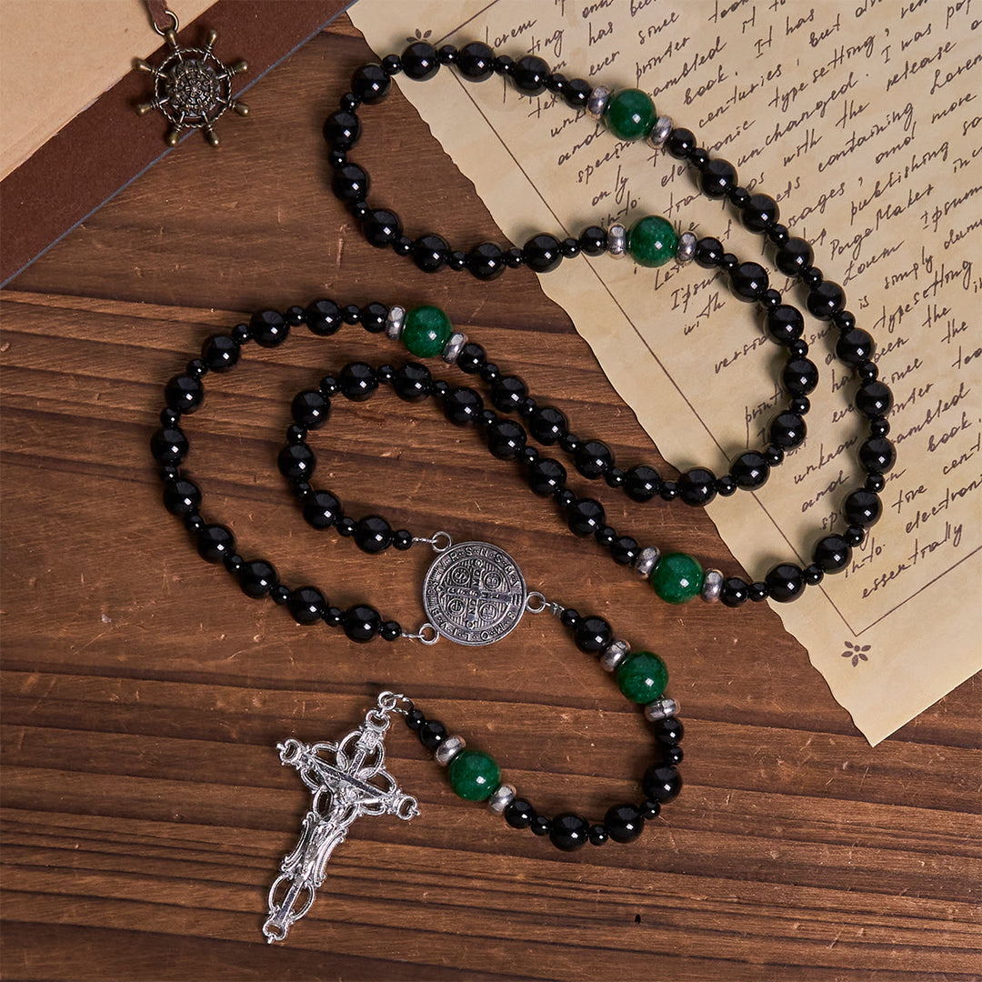 Christianartworkshop St. Benedikt und Kruzifix aus 8 mm Obsidian und Jade, handgefertigter Rosenkranz aus Perlen – Glaube und heilige Verbindung - image 5