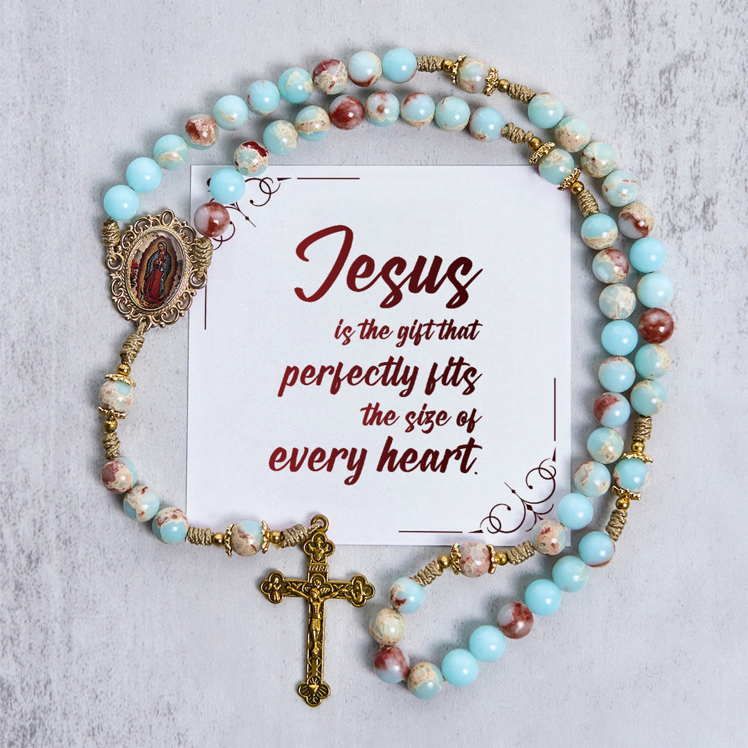 Christianartworkshop GEBETSVOLLER GLAUBE: Handgefertigter Gebetsrosenkranz aus Aquasteinen mit Geschenkkarte - Jesus ist das Geschenk - image 1