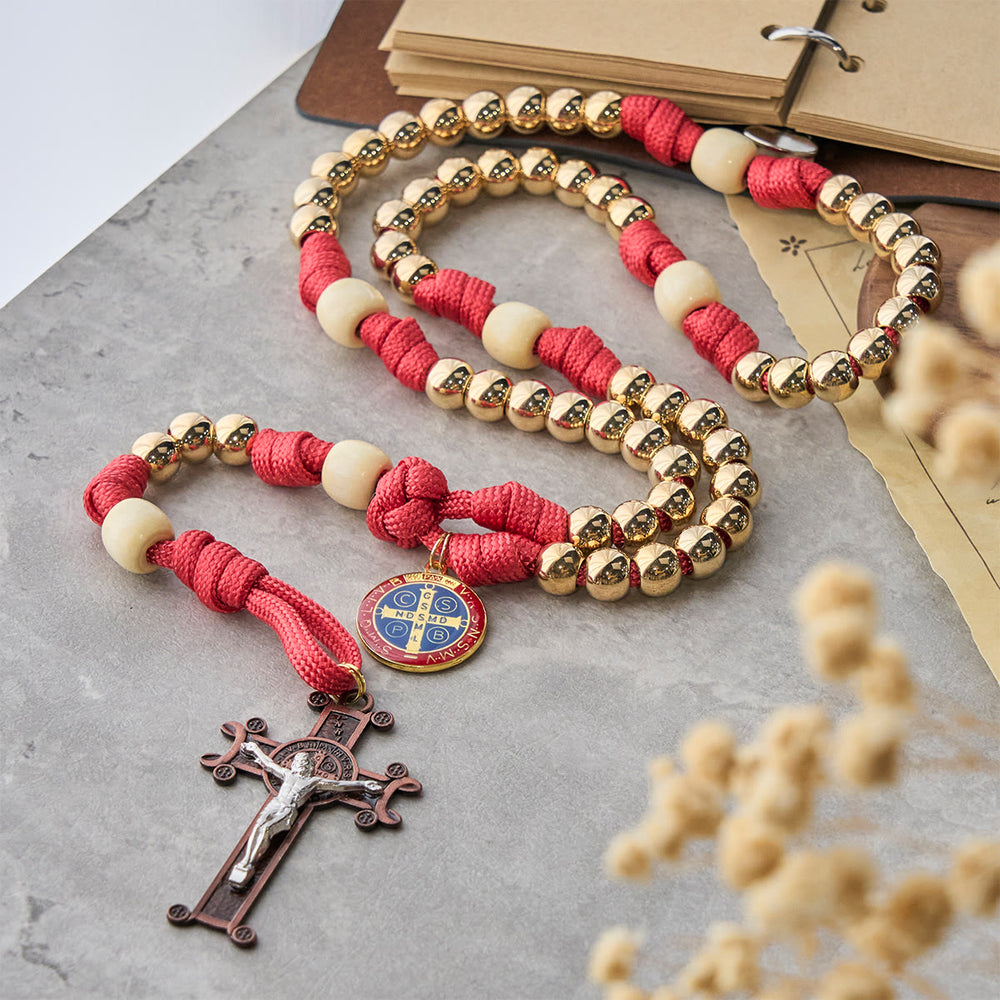 Christianartworkshop Golden Glory Beads Roter Paracord-Rosenkranz mit St. Benedikt - image 2