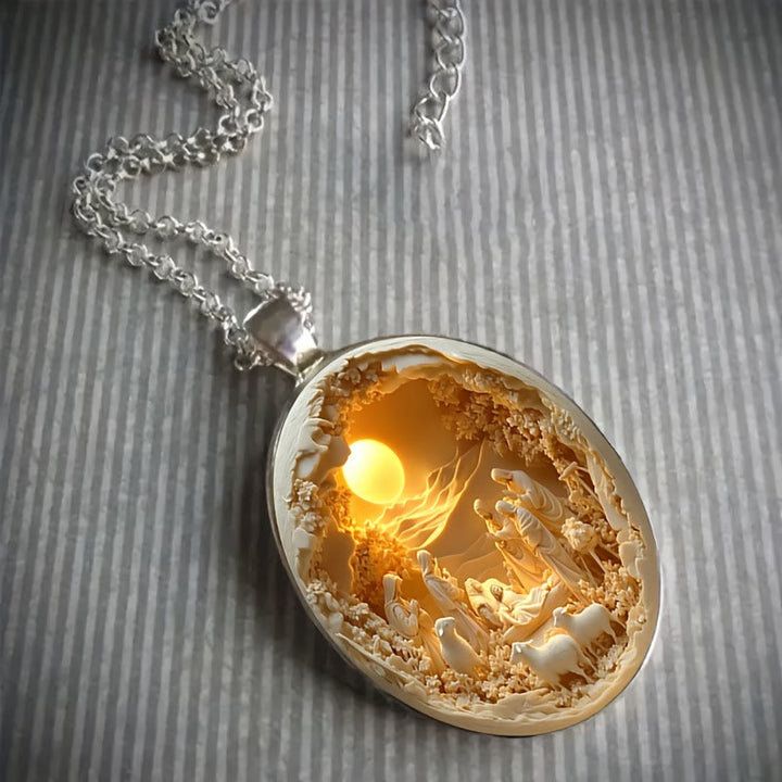 Christianartworkshop Halskette mit Anhänger aus Glas mit simuliertem 3D-Design und Weihnachtskrippe - image 3