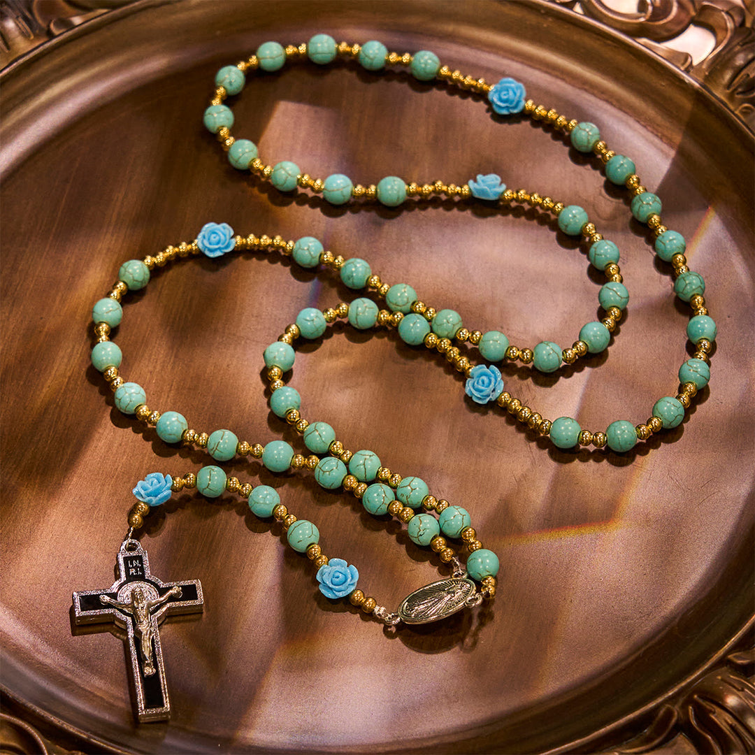 Christianartworkshop Eleganter Rosenkranz mit roten und blauen Rosen und türkisfarbenen Perlen: Gesegnet von Unserer Lieben Frau und dem Heiligen Benedikt - image 15