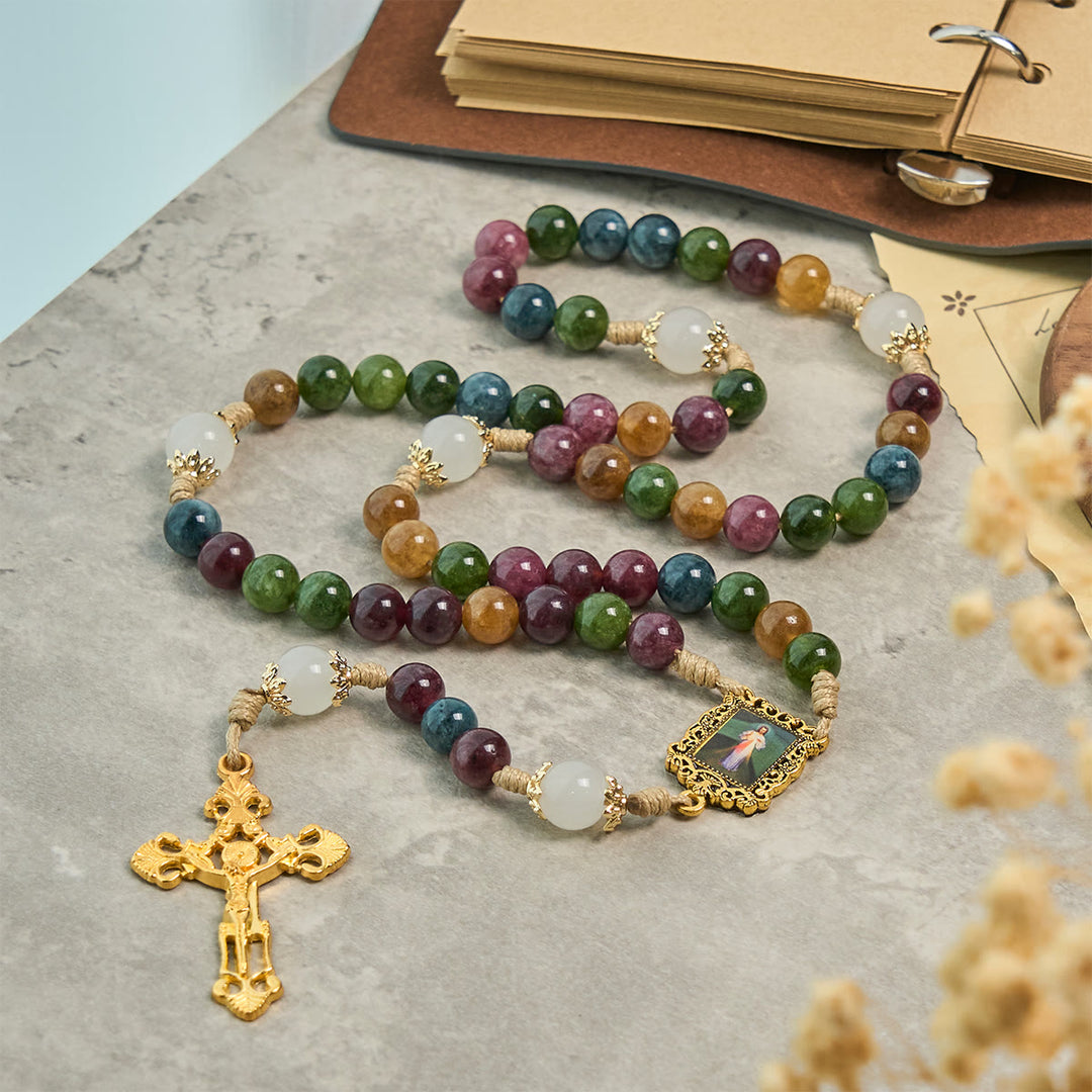 Christianartworkshop Rosenkranz aus bunten Turmalinperlen mit quadratischer Göttlicher Barmherzigkeit und goldenem Kruzifix - Göttliche Barmherzigkeit - image 1