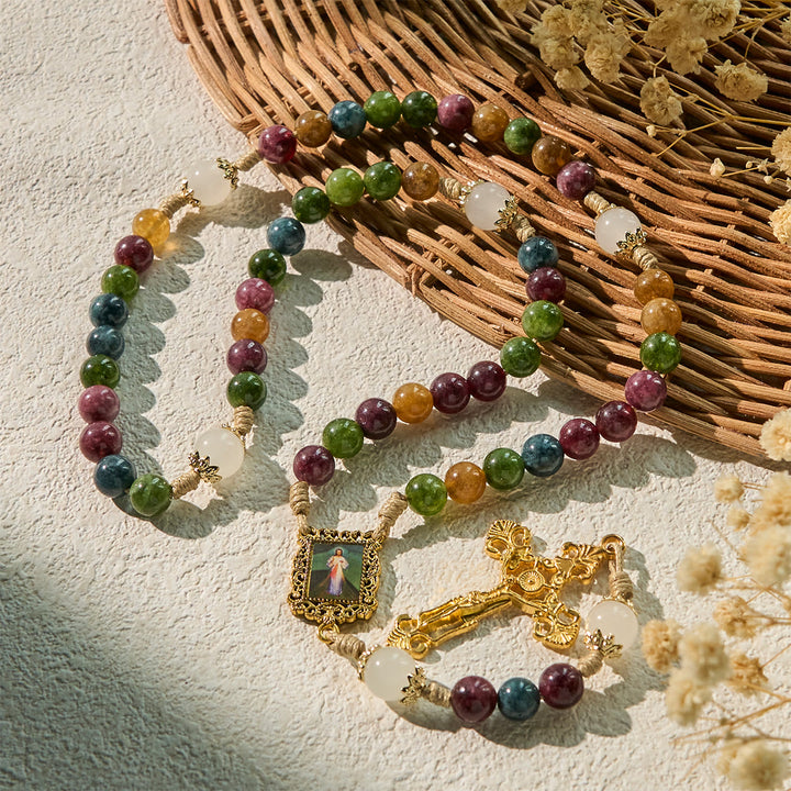 Christianartworkshop Rosenkranz aus bunten Turmalinperlen mit quadratischer Göttlicher Barmherzigkeit und goldenem Kruzifix - image 4