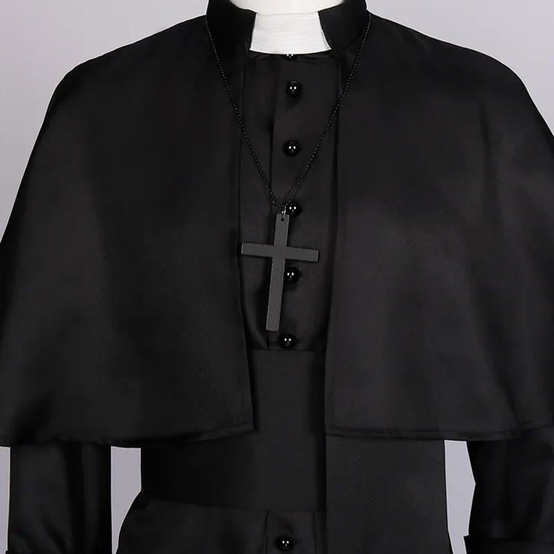 Christianartworkshop Mehrfarbige zeremonielle römische Soutane, Klerusrobe: Ästhetik mittelalterlicher Priester - image 3