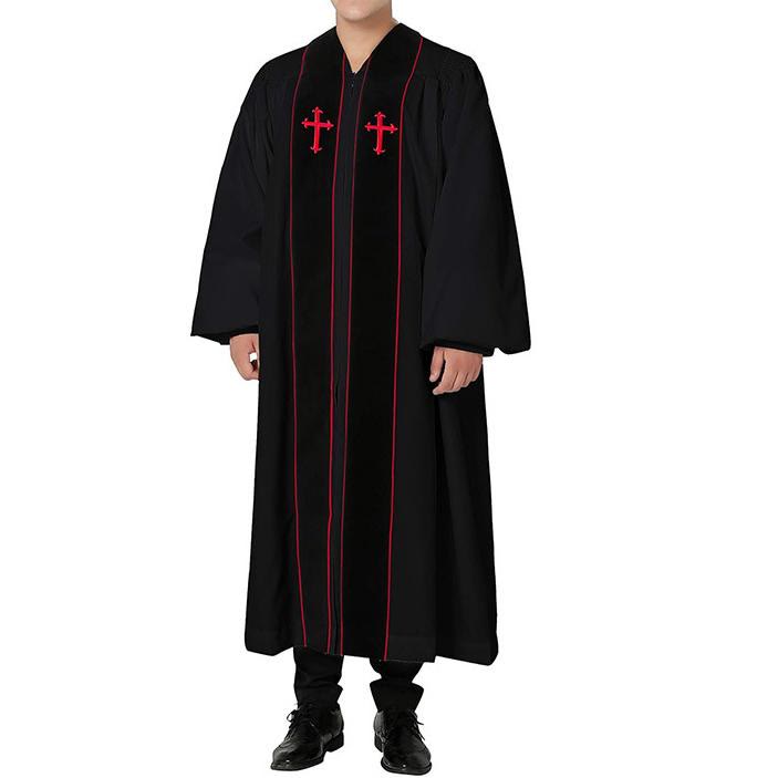 Traditionelle schwarze Priesterrobe von Christianartworkshop mit roter Kreuzstickerei und festlichem Design - image 2