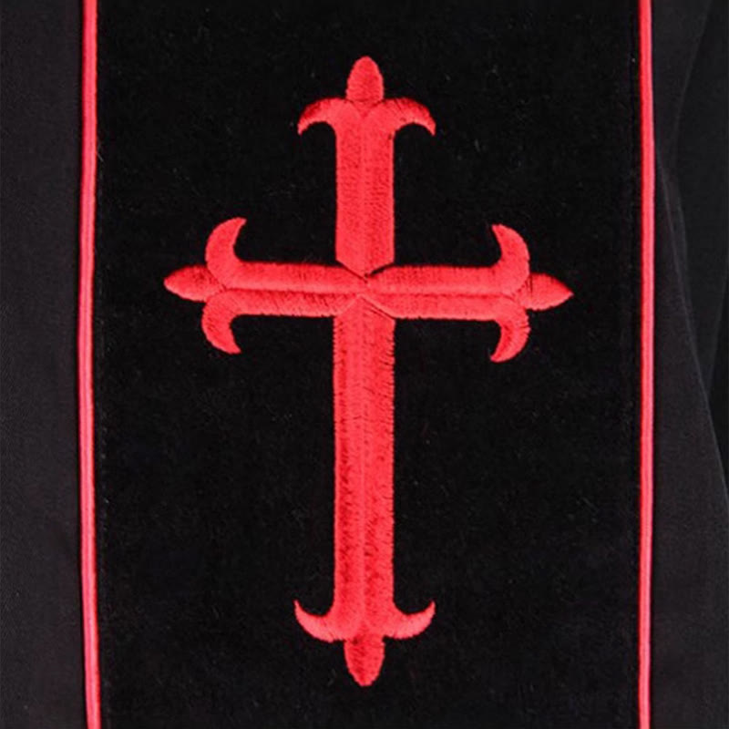 Christianartworkshop Traditionelle schwarze Priesterrobe mit Rotkreuz-Stickerei und formellem Design - image 6