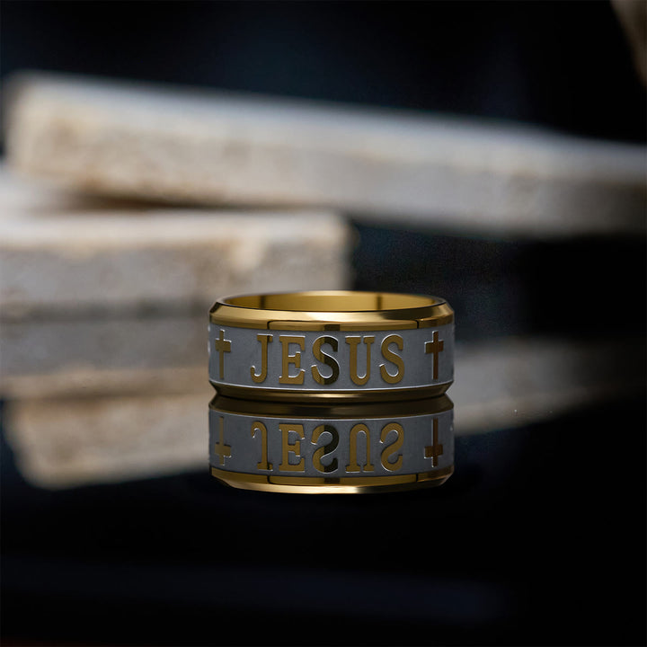 Christianartworkshop Titanstahlring mit Lasergravur „JESUS“ - image 11
