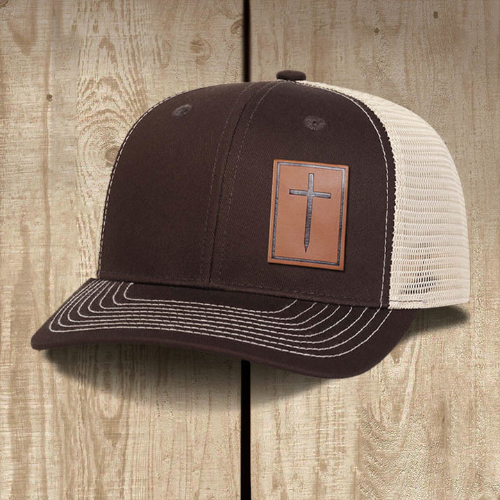 Christianartworkshop Faith Over Fear Nagelkreuz Lederaufnäher Faith Hat - Braun - image 4